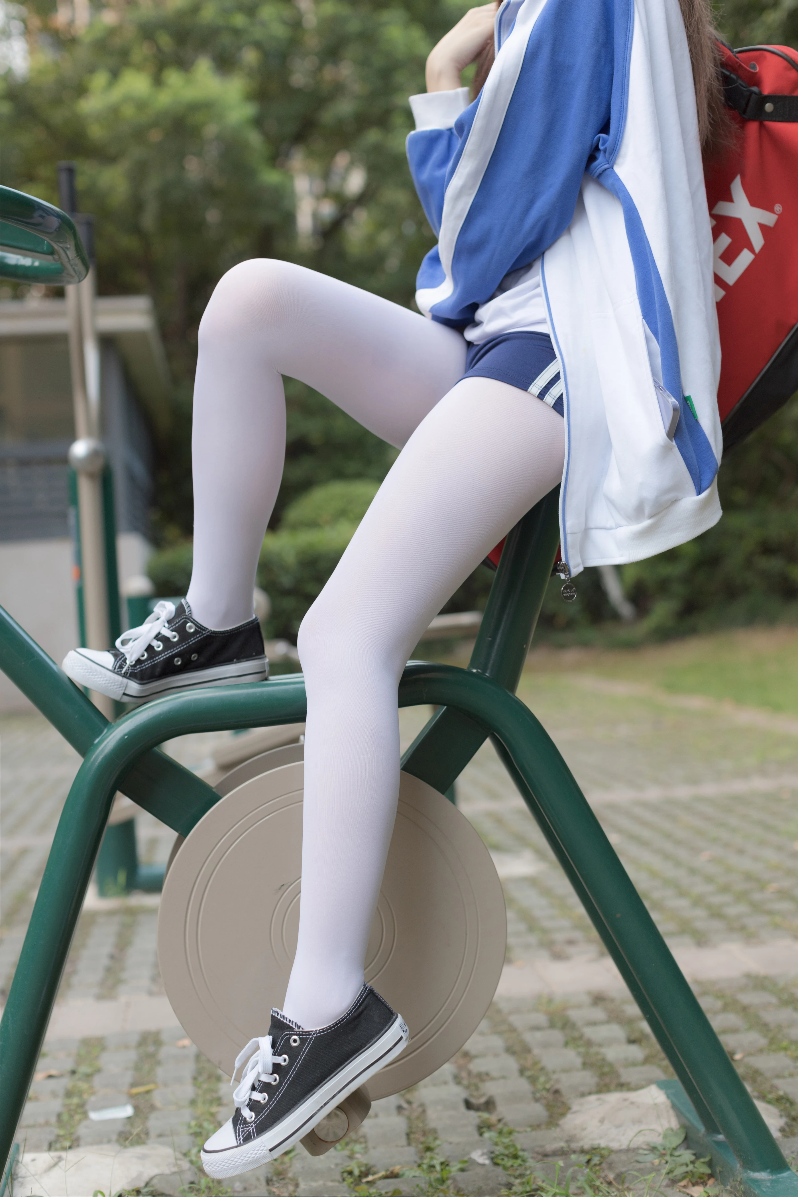 森萝财团 無料005 健身少女 [19P]插图3